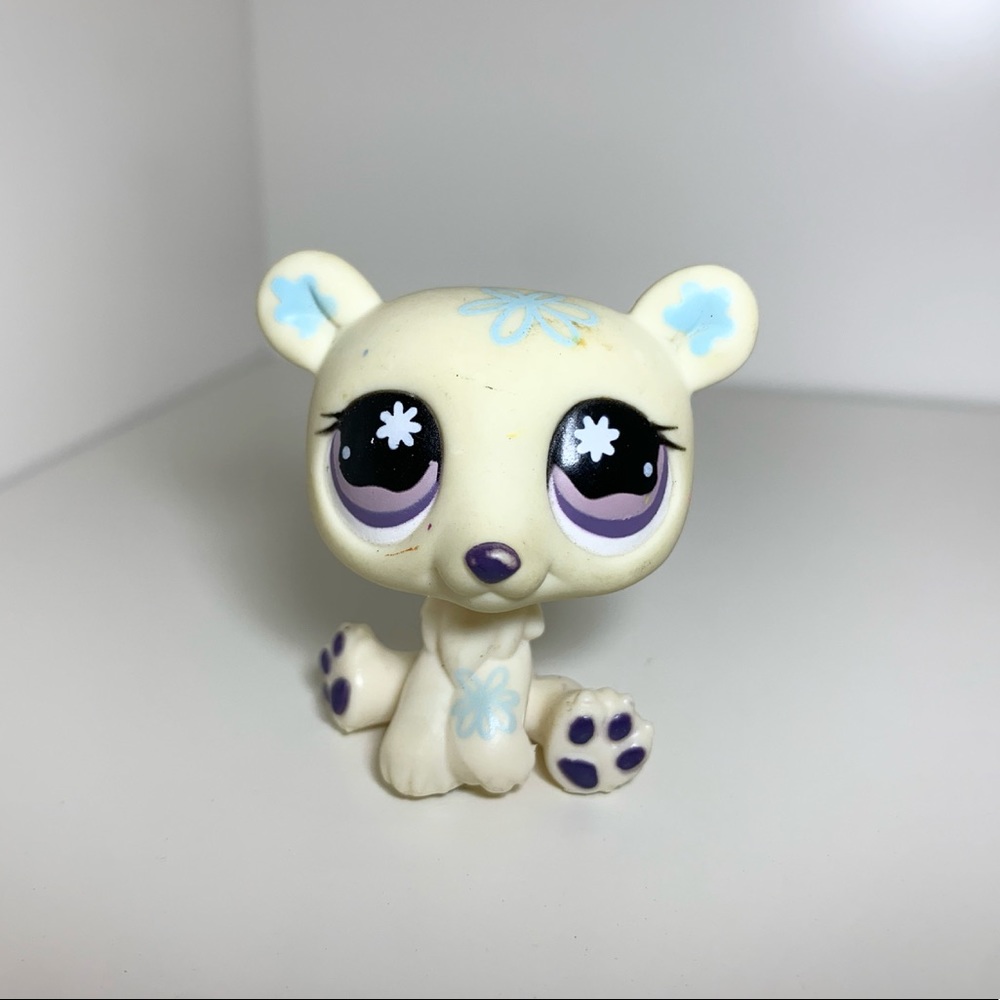 RARE Littlest Pet Shop - Snowflake Polar Bear